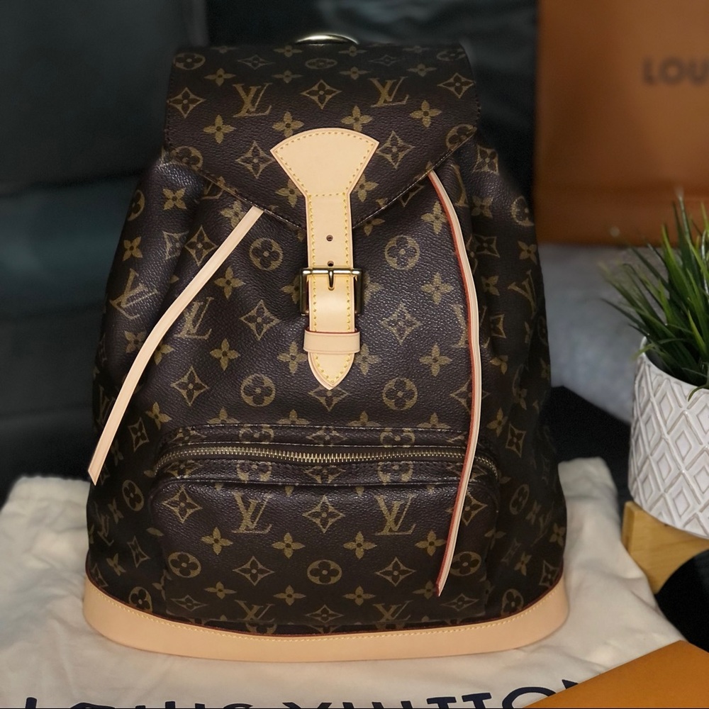 Gorgeous Louis Vuitton Montsouris GM backpack